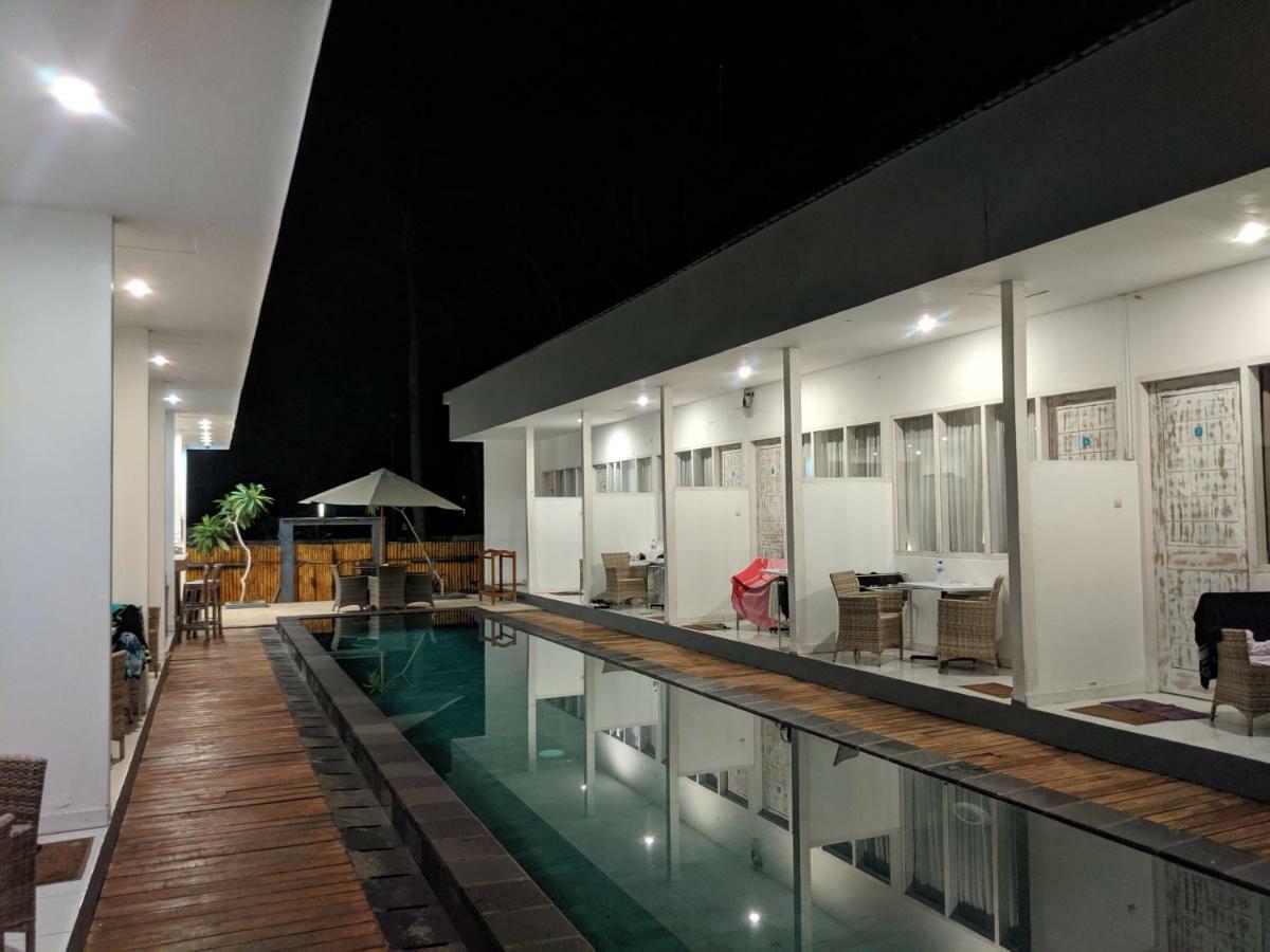 Villa Phyphy 2 Гили Траванган Экстерьер фото